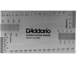 D'ADDARIO String height gauge - Rêgle de mesure de hauteur de corde.